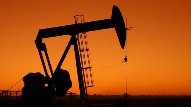 POR QUÉ DEBERÍAMOS IMAGINAR UN MUNDO SIN PETRÓLEO
